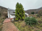 Bild - Einfamilienhaus mit Wellnessbereich und PV-Anlage